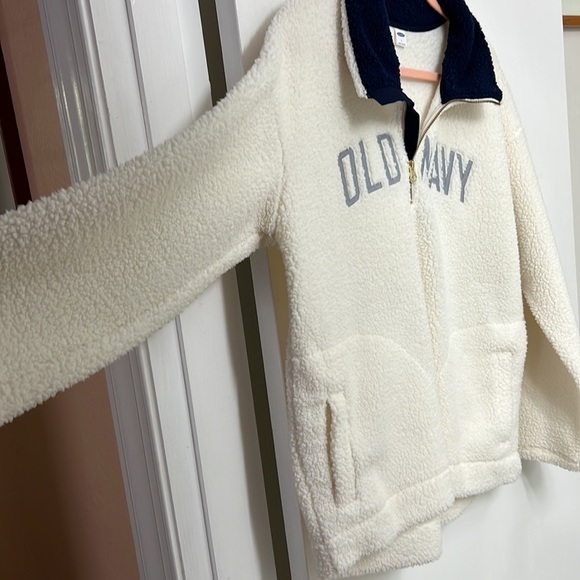 Old Navy 3/4 zip cream colored thick fleece size large Navy blue collar - Picture 6 of 8